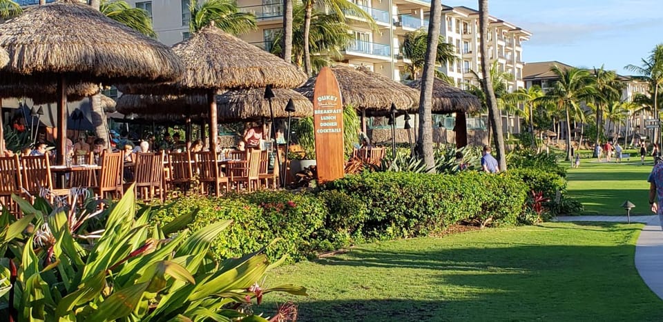Property building, Restaurant/places to eat, Food