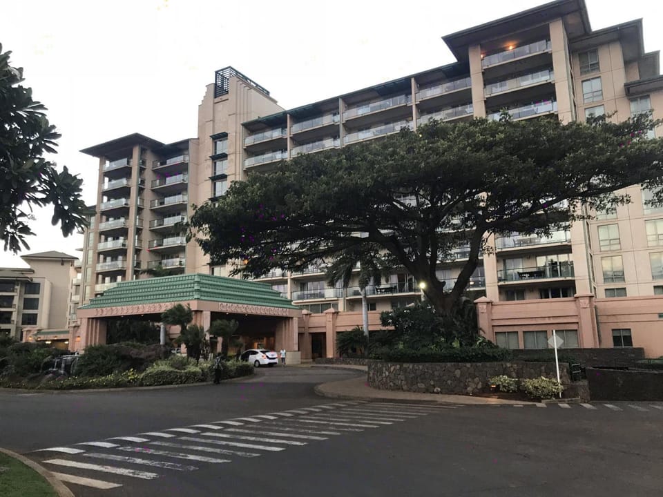 Property building, Facade/entrance