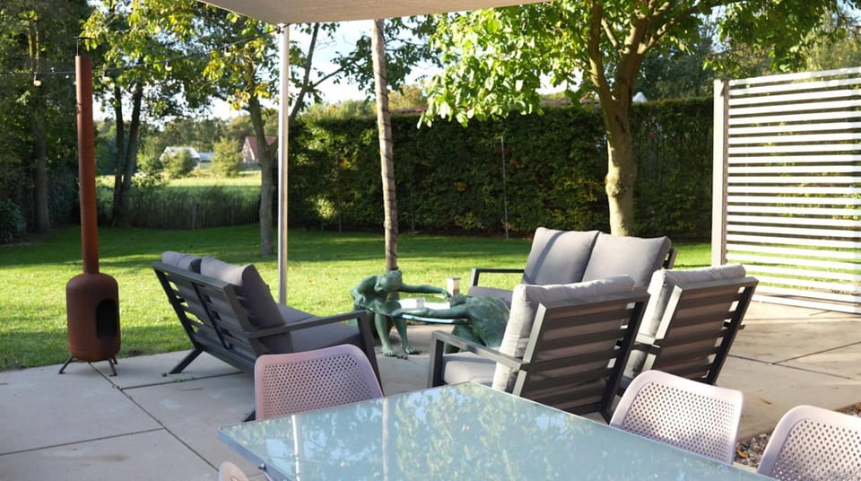 Patio, Spring, Day, Garden, Living room, Garden view