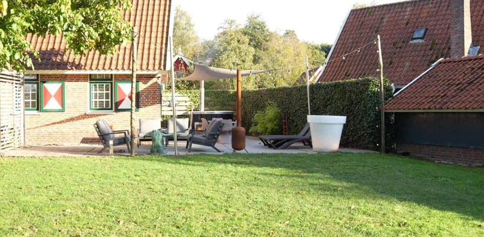 Natural landscape, Garden, pet friendly