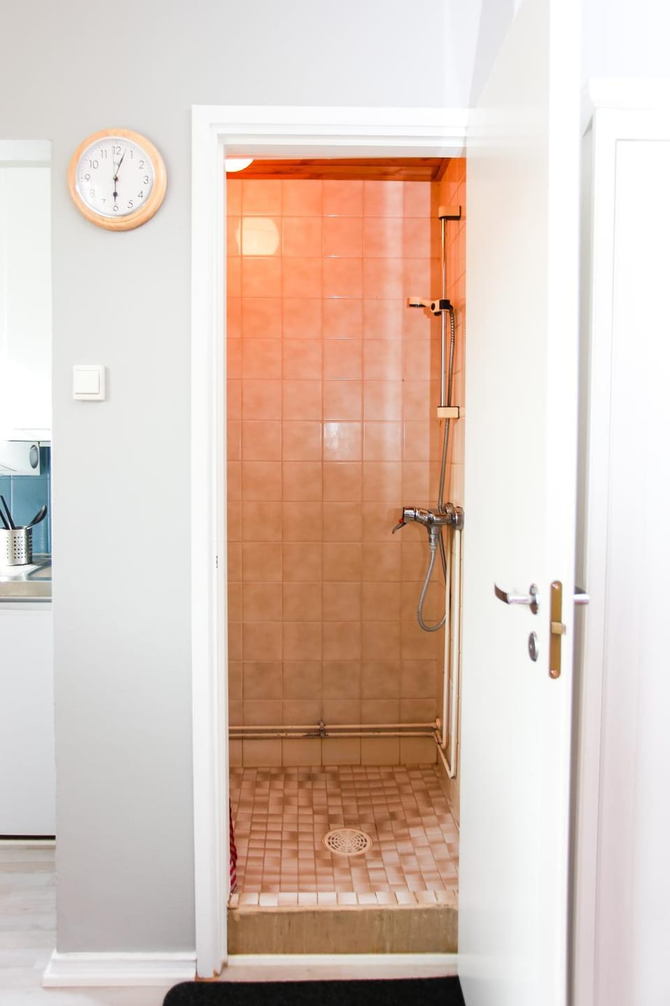 Cozy studio next to bus station host by B&B Tuure Apartment in Turku