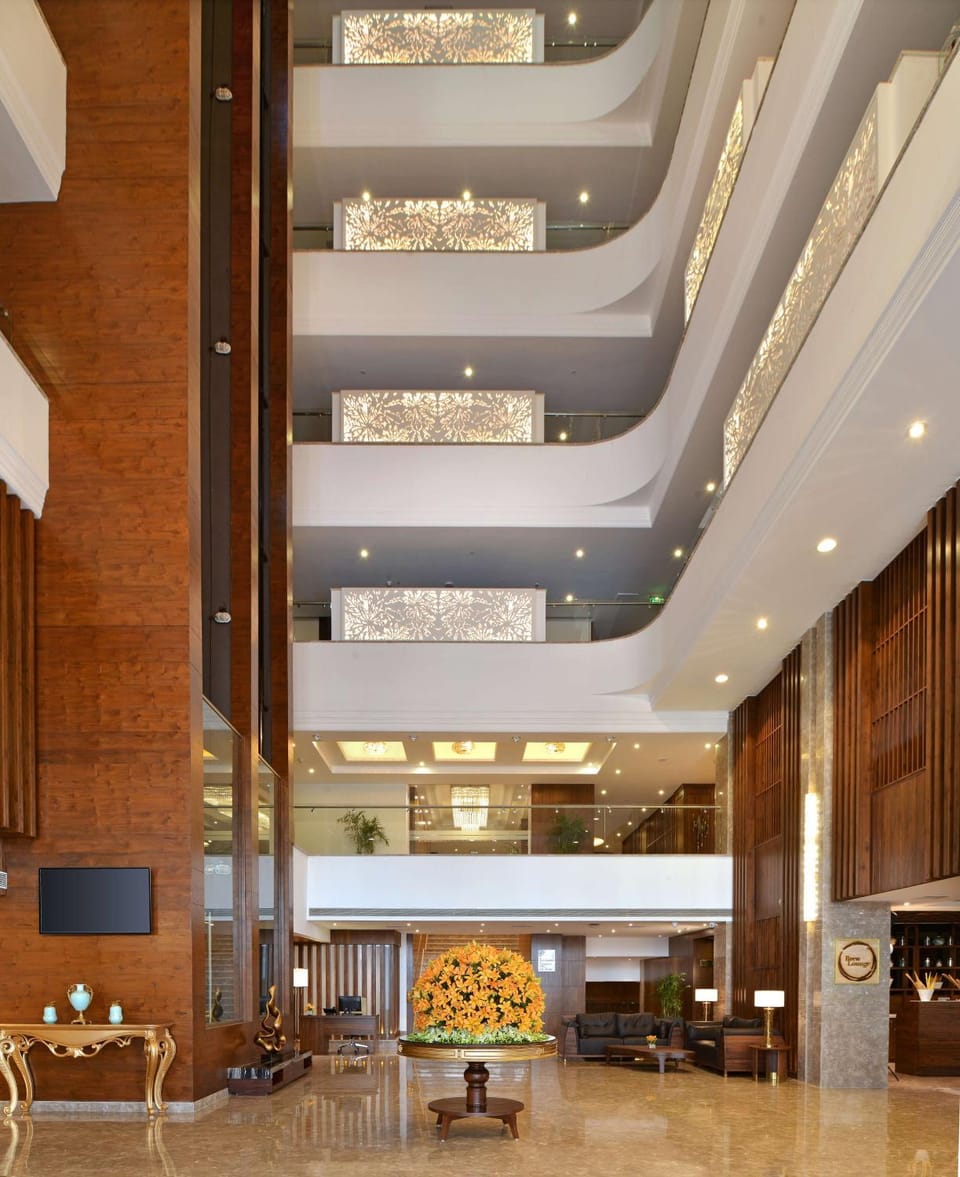 Lobby or reception, On site