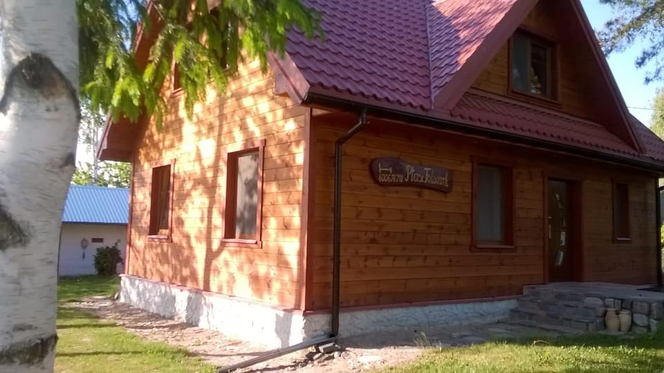Ptasi Folwark Nature lodge in Poland