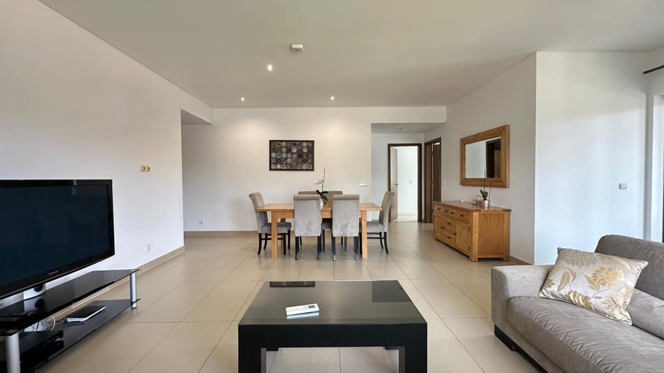 Cavalo Prеto Holiday apartment 200m to the beach Apartment in Quarteira