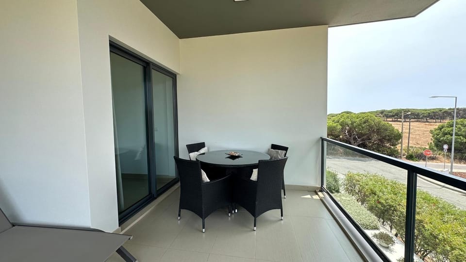 Cavalo Prеto Holiday apartment 200m to the beach Apartment in Quarteira