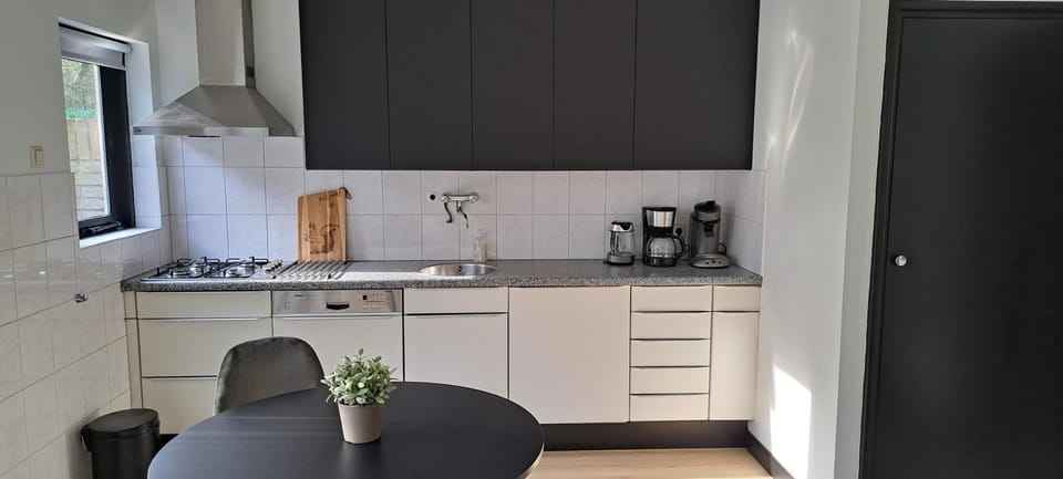 Knusse Bungalow Otterlo Veluwe Apartment in Gelderland, Netherlands