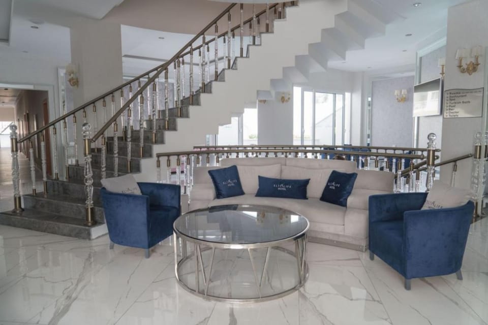 Lobby or reception, Seating area