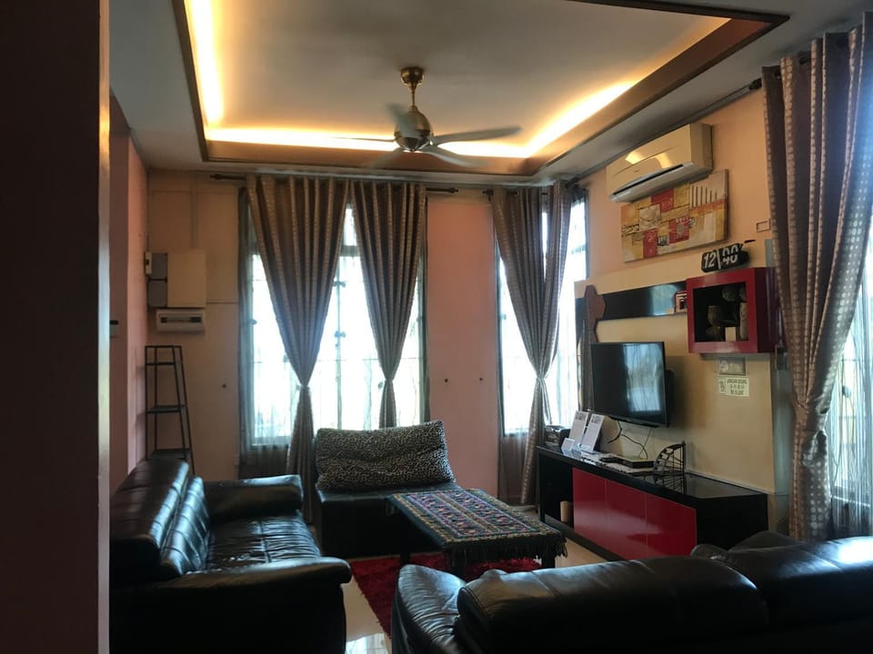 Sherry Luxury Homestay Vacation rental in Johor
