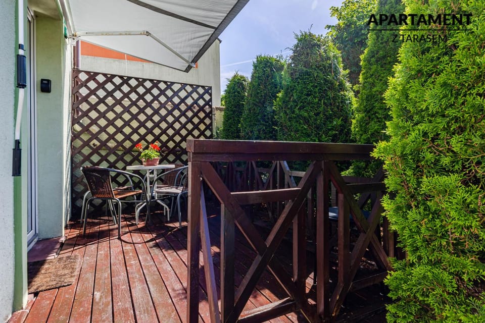 Patio, Facade/entrance, Balcony/Terrace