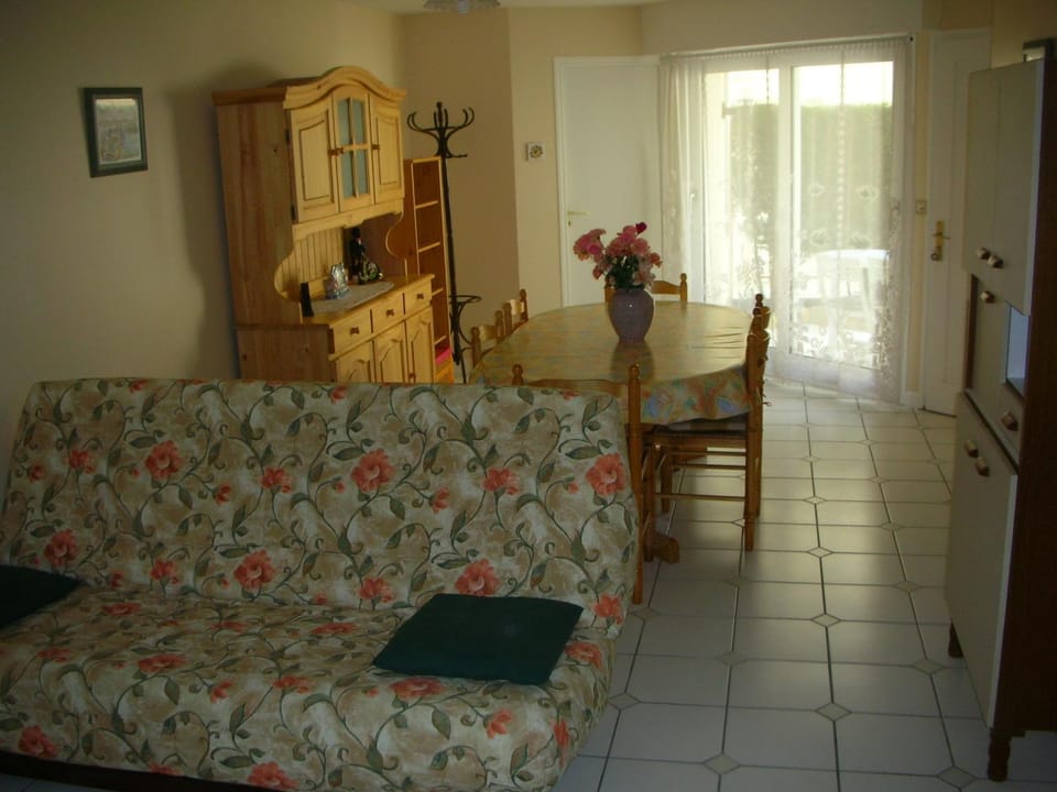 Charmant T2 à Royan proche marché central - FR-1-71-53 Apartment in Royan