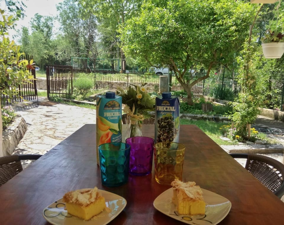 3 bedroom house (6+2), Spinut, Split Apartment in Split