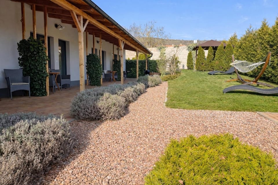 Apartmány Přítluky Bed and Breakfast in South Moravian Region