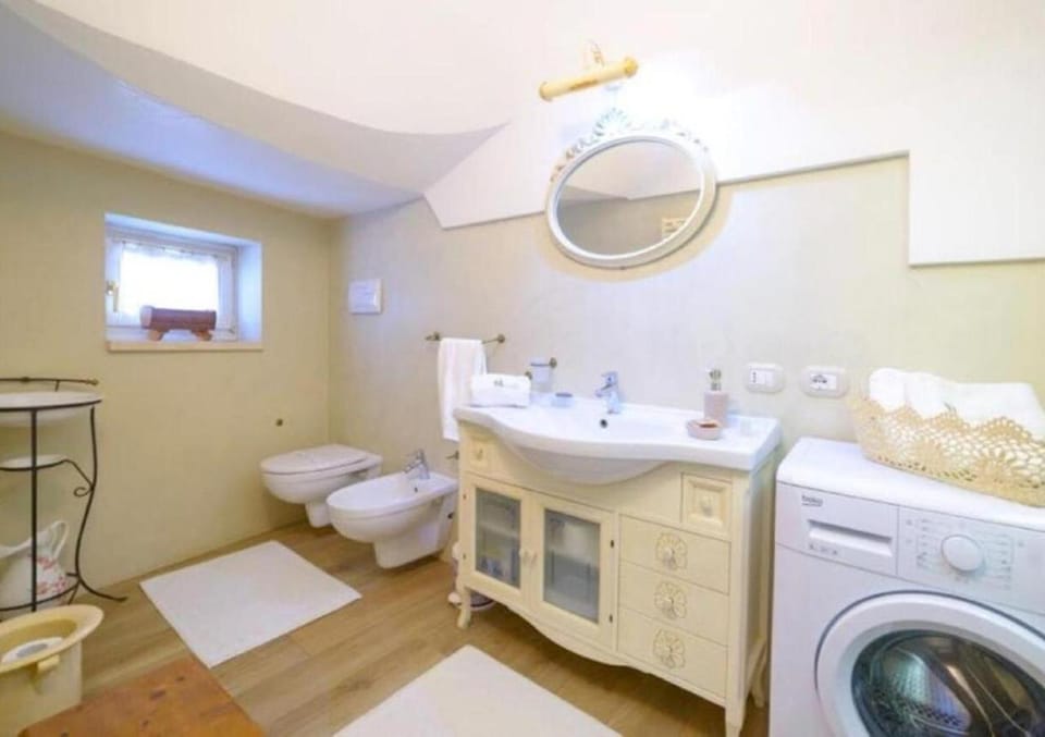Toilet, Bathroom, bidet