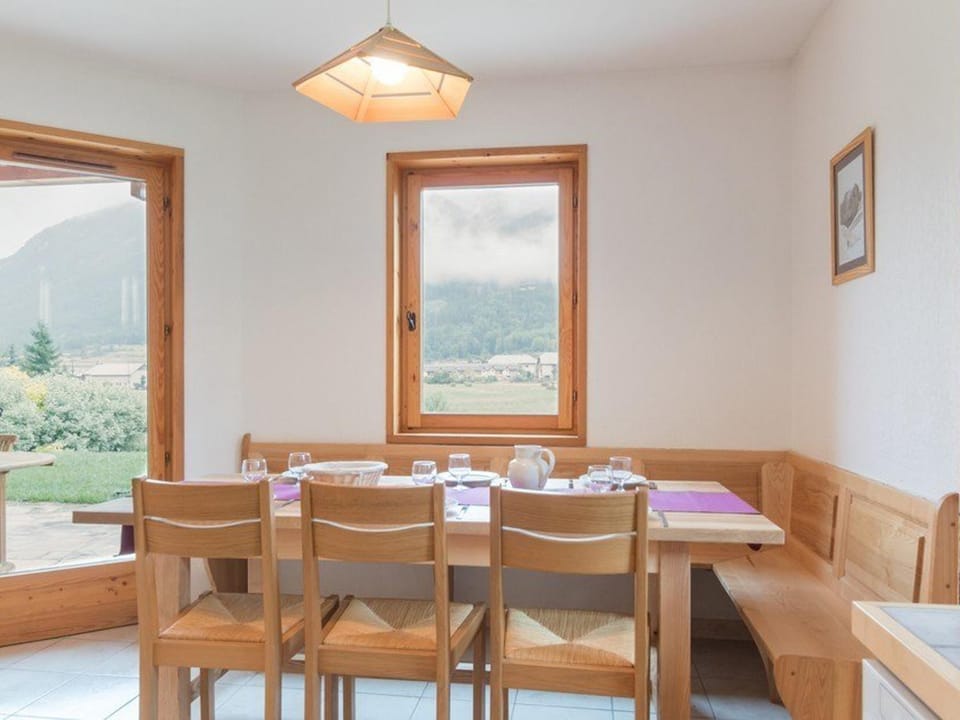 Appartement familial 4 pièces, terrasse, proche pistes - FR-1-330F-135 Apartment in La Salle-les-Alpes