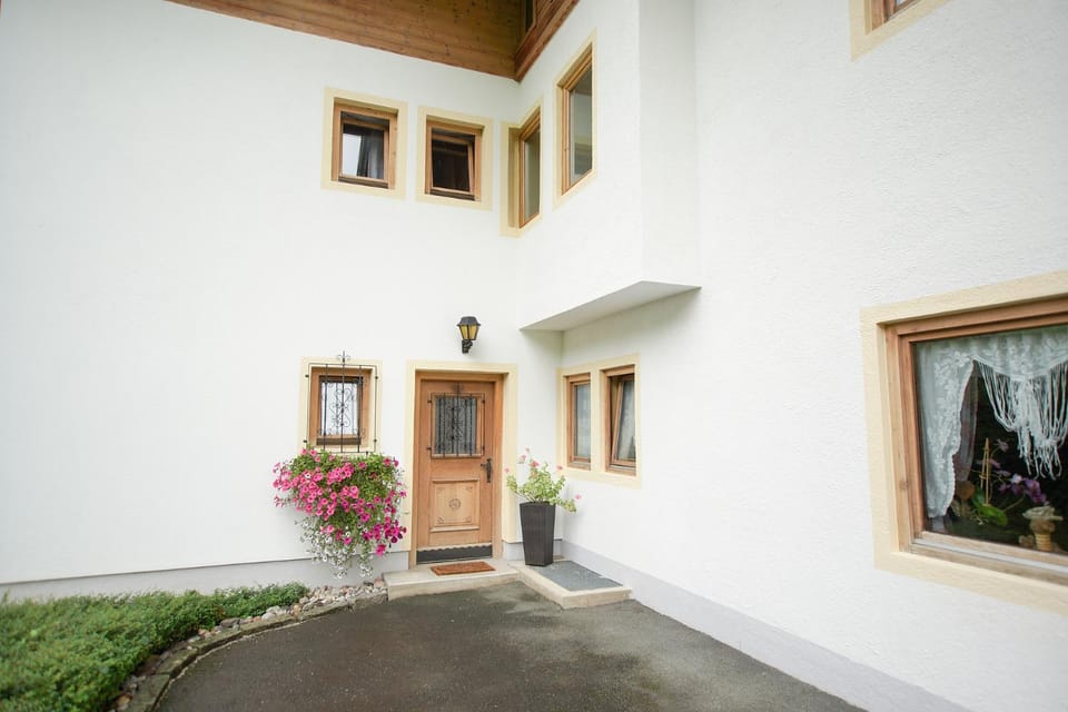 Facade/entrance, Other