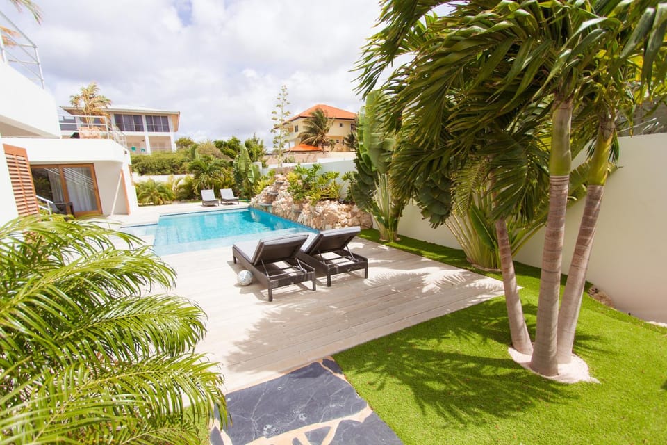 Pool view, Swimming pool