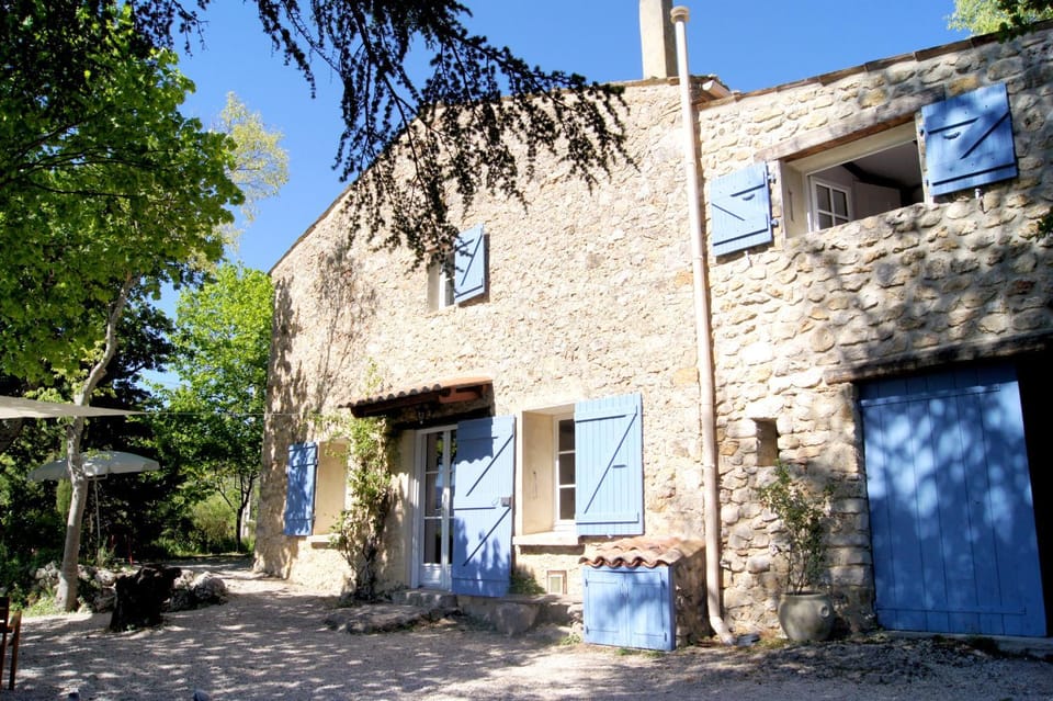 La Traversière Condorcet House in Provence-Alpes-Côte d'Azur