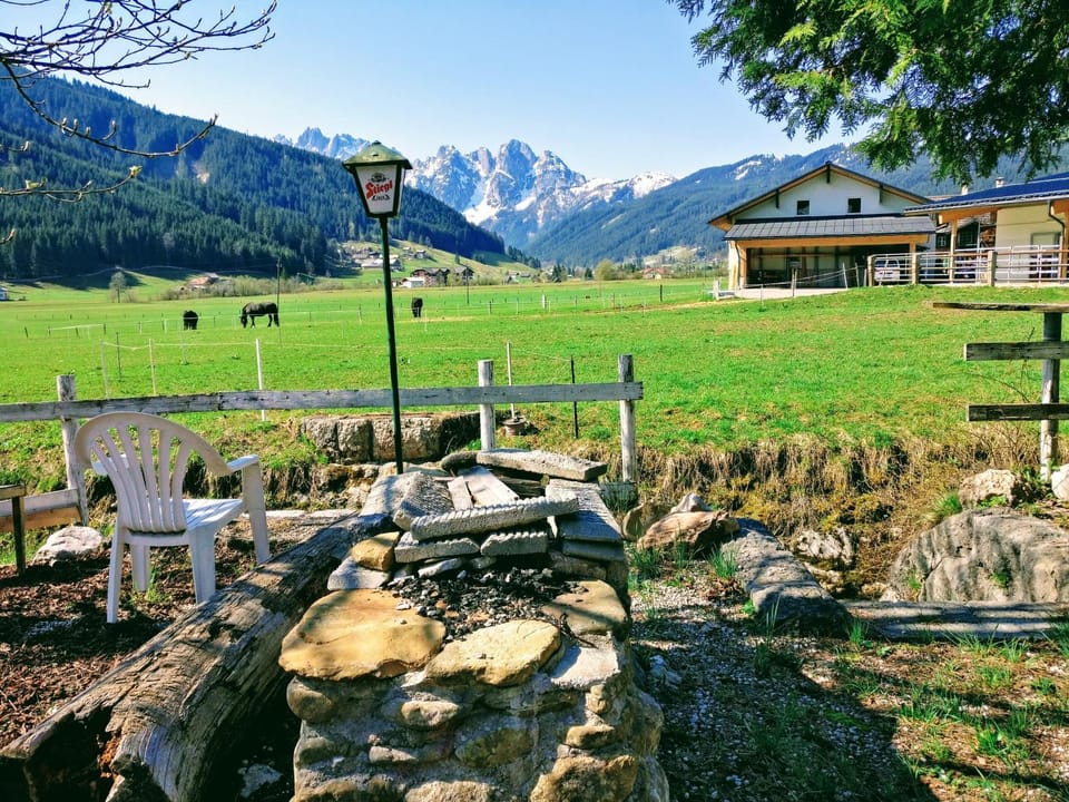 Pension Edelweiss Top 25 - Dachstein West Apartment in Salzburgerland