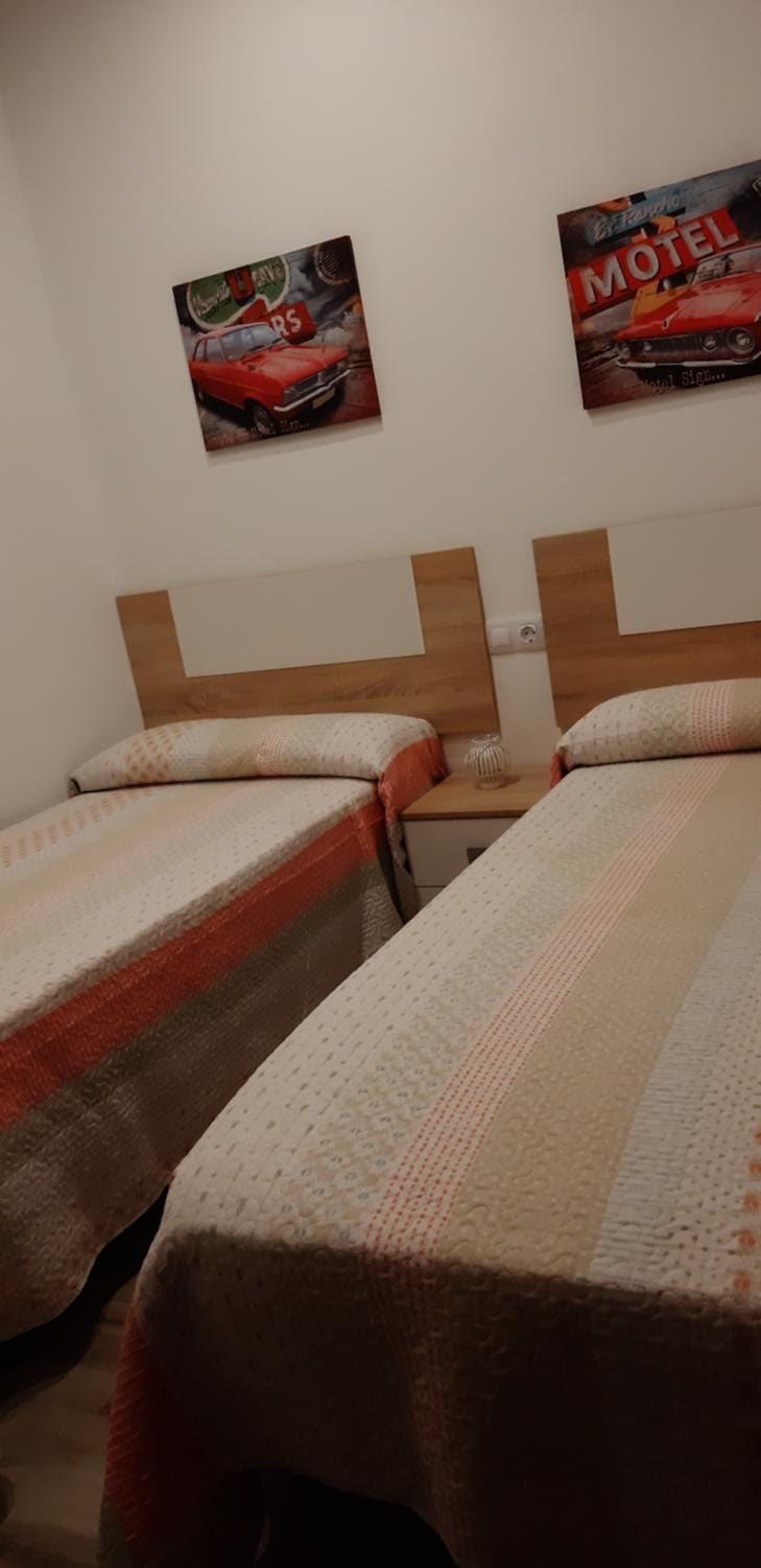 Bed, Photo of the whole room