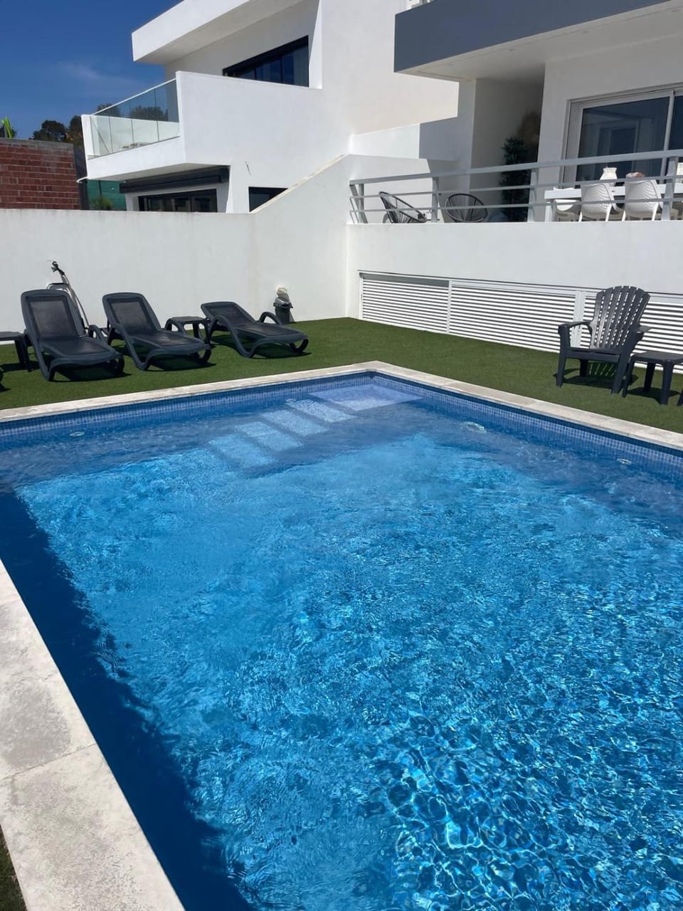 Day, Pool view, Swimming pool, sunbed
