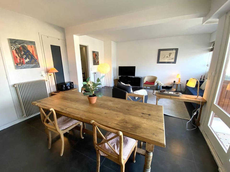 Appartement rénové avec terrasse et WIFI à Perros-Guirec - FR-1-368-84 Apartment in Perros-Guirec