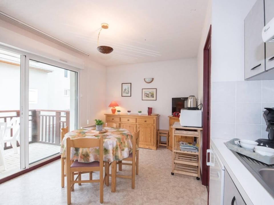 Appartement ensoleillé 4 pers, proche thermes et télécabine, avec balcon et parking, Saint-Lary-Soulan - FR-1-296-264 Cabin in Saint-Lary-Soulan