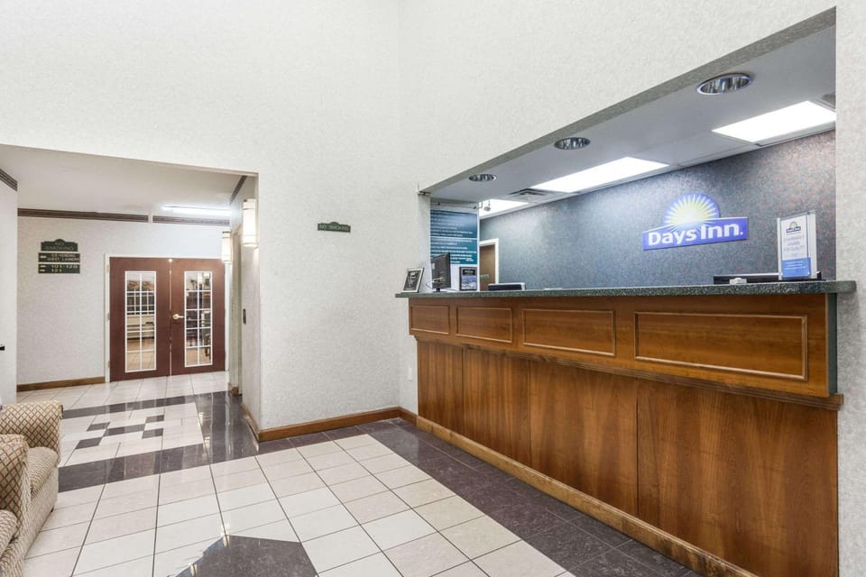 Lobby or reception, On site