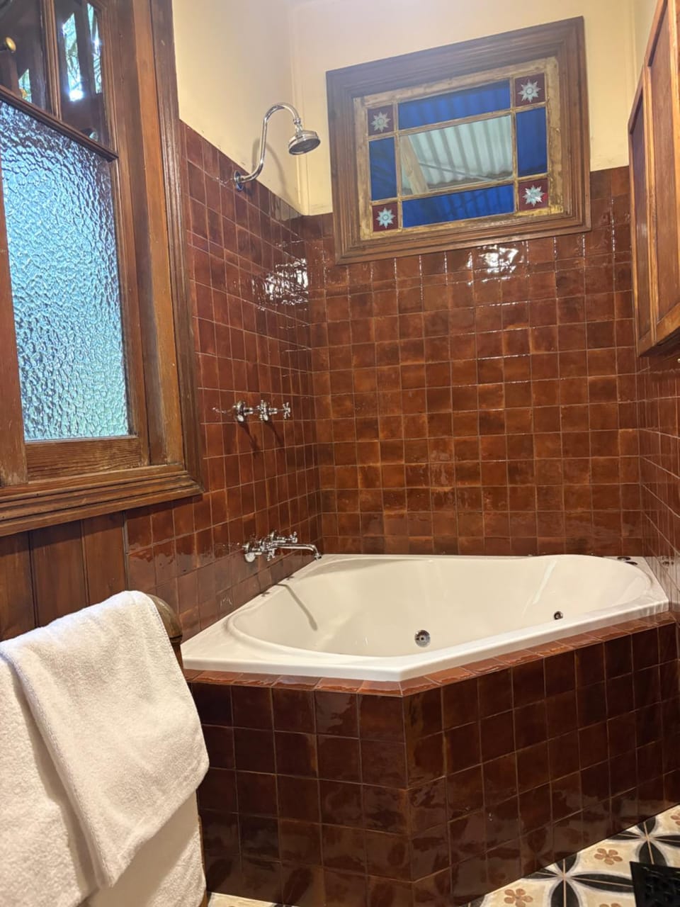 Como Cottage Accommodation Resort in Mount Dandenong