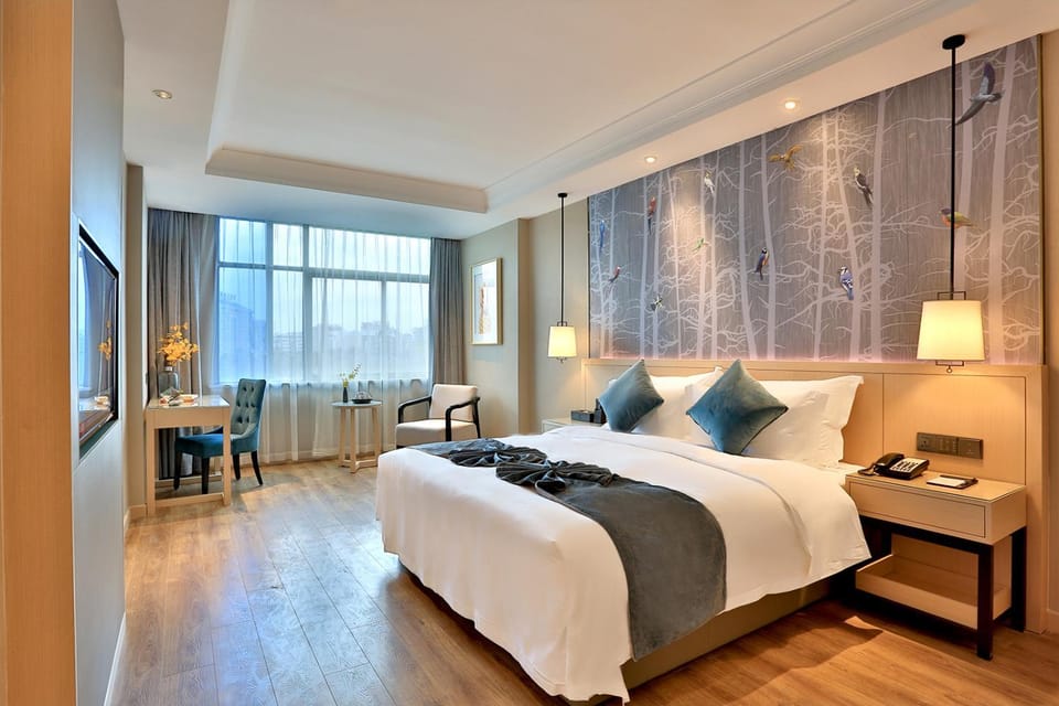 Bed, Bedroom