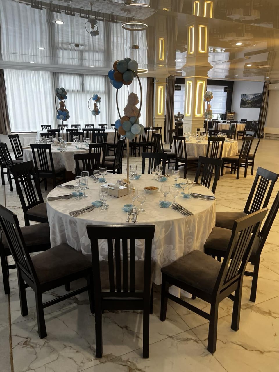 Pensiunea Mario & Ema Bed and Breakfast in Romania