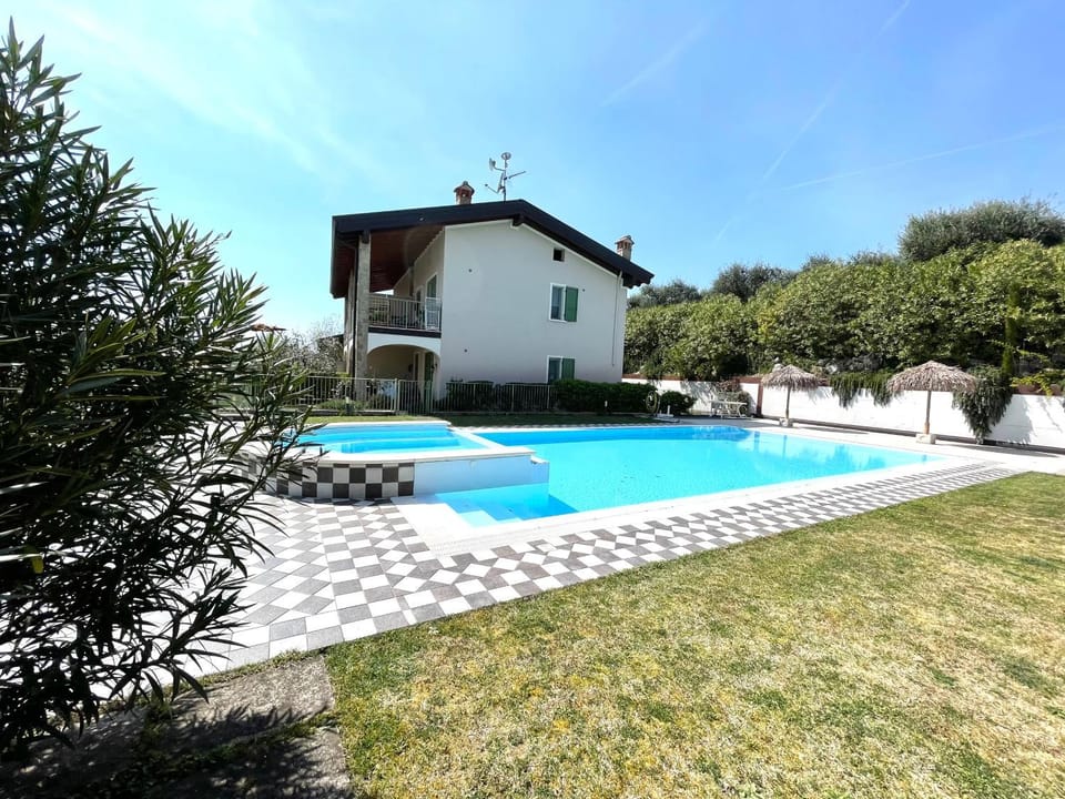 Garden, Garden view, Pool view, Swimming pool