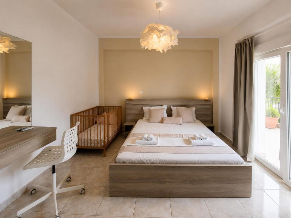Anris & Dianas Dom - In a quiet part of the center Apartment in Halkidiki