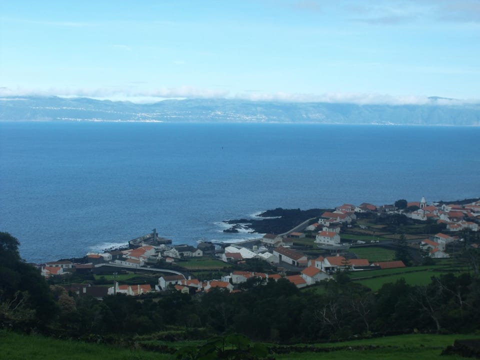 Natural landscape, Bird's eye view, Fishing, Hiking, Diving, City view, Sea view