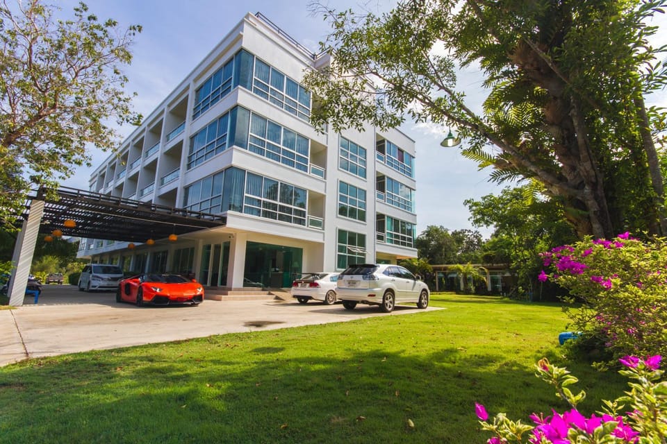 Property building, Garden