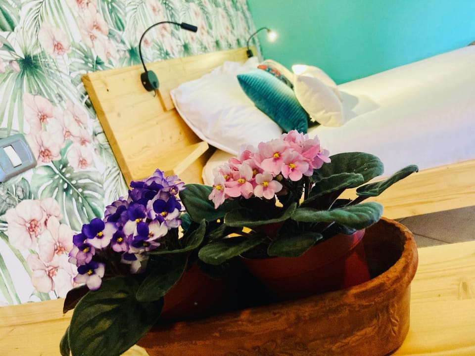 Decorative detail, Bedroom