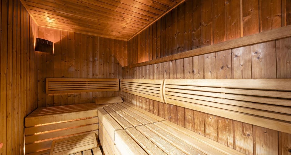 Sauna, Spa and wellness centre/facilities