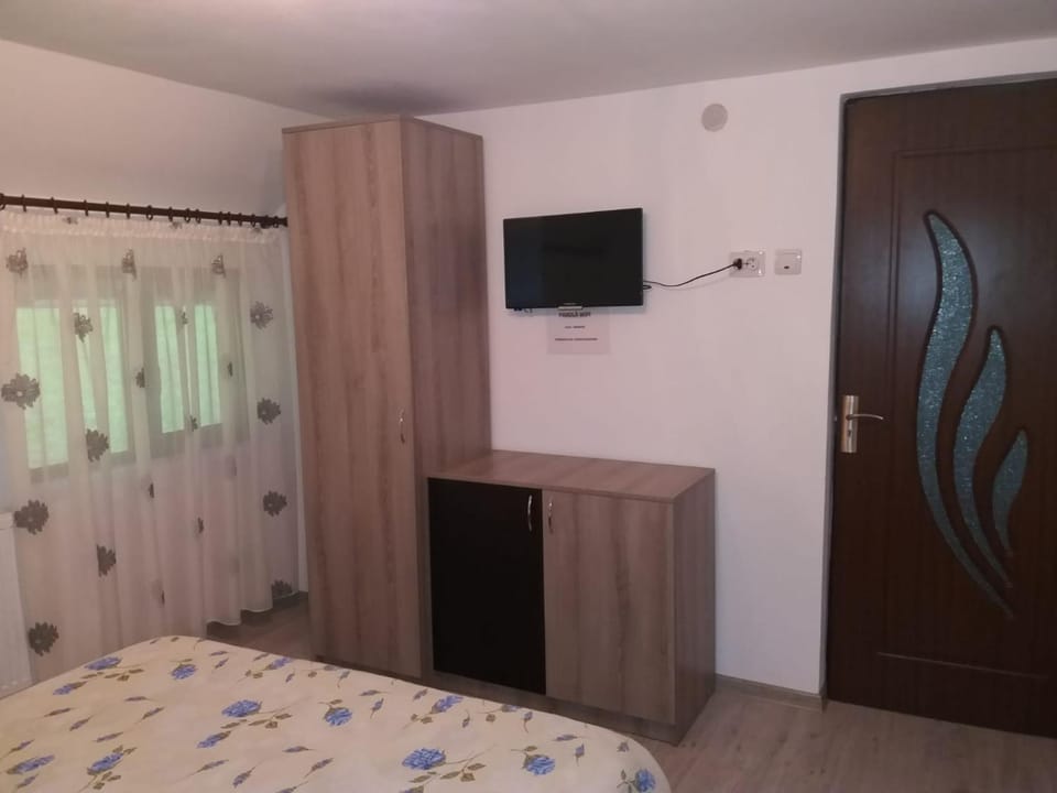 Lip si Ely Bed and Breakfast in Brașov County