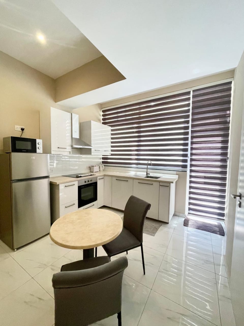 4 bedroom apartment near Sliema seafront Apartment in Sliema