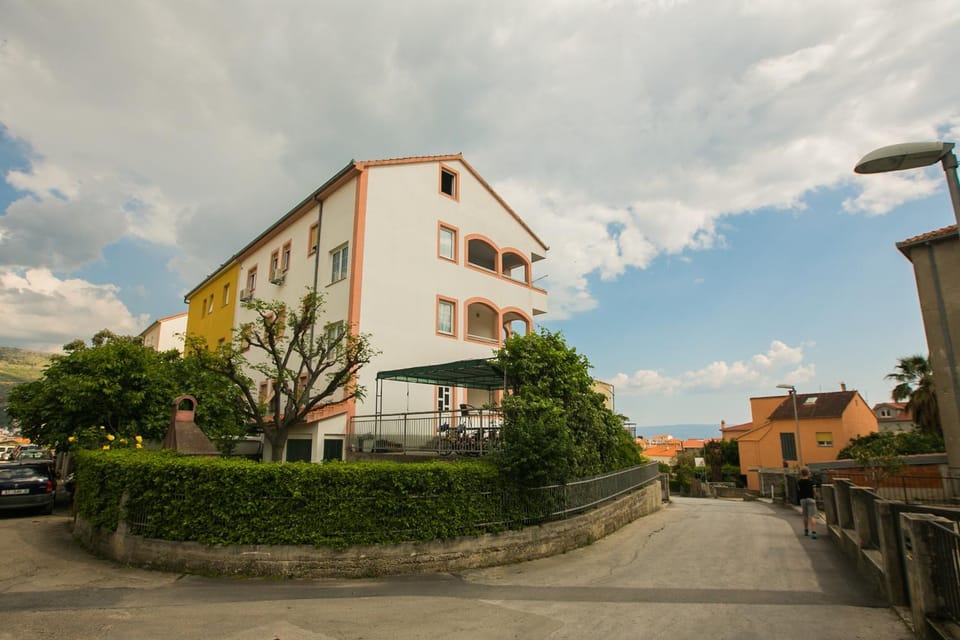 Lotus Apartman Apartment in Šibenik-Knin County, Croatia