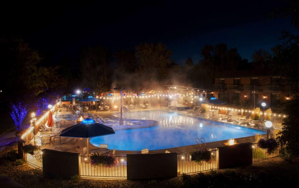 Pool view, Swimming pool, Swimming pool