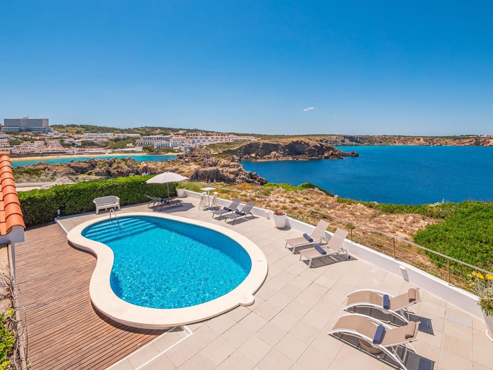 Sea view, Swimming pool