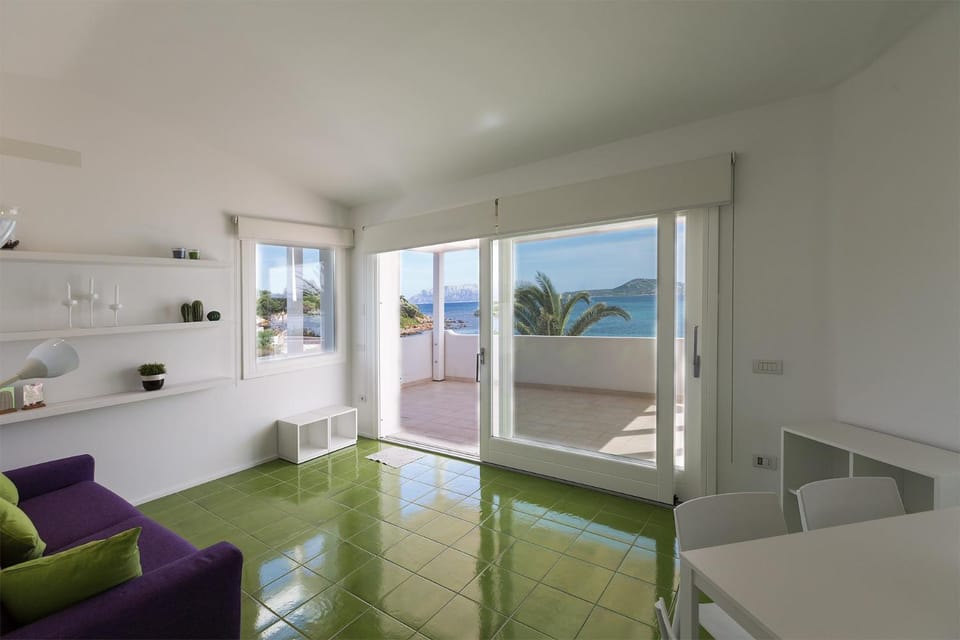 Living room, Sea view