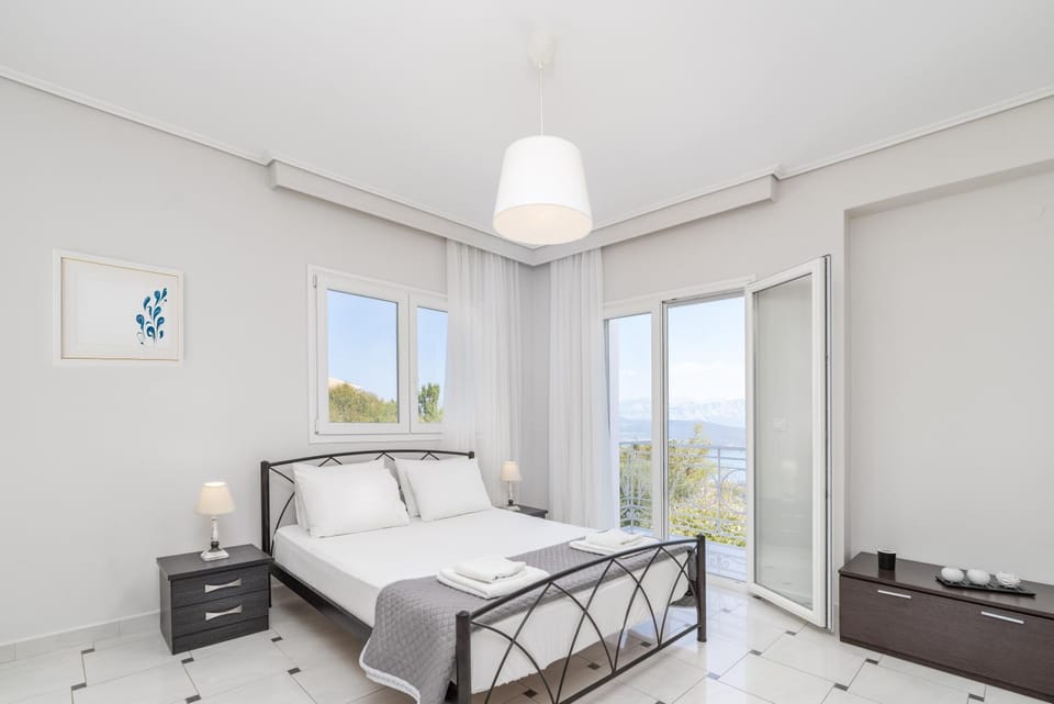View (from property/room), Bedroom, Sea view
