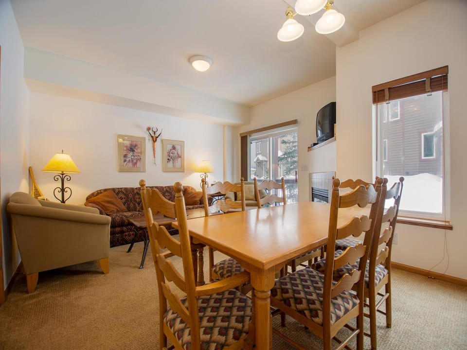 Winterstar Building G #3 by Stay Winter Park House in Fraser