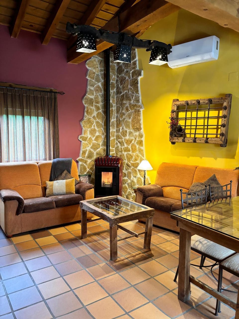 Living room, fireplace