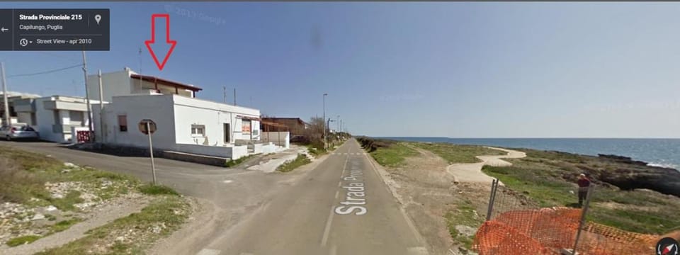 Property building, Neighbourhood, Natural landscape, Sea view, Street view
