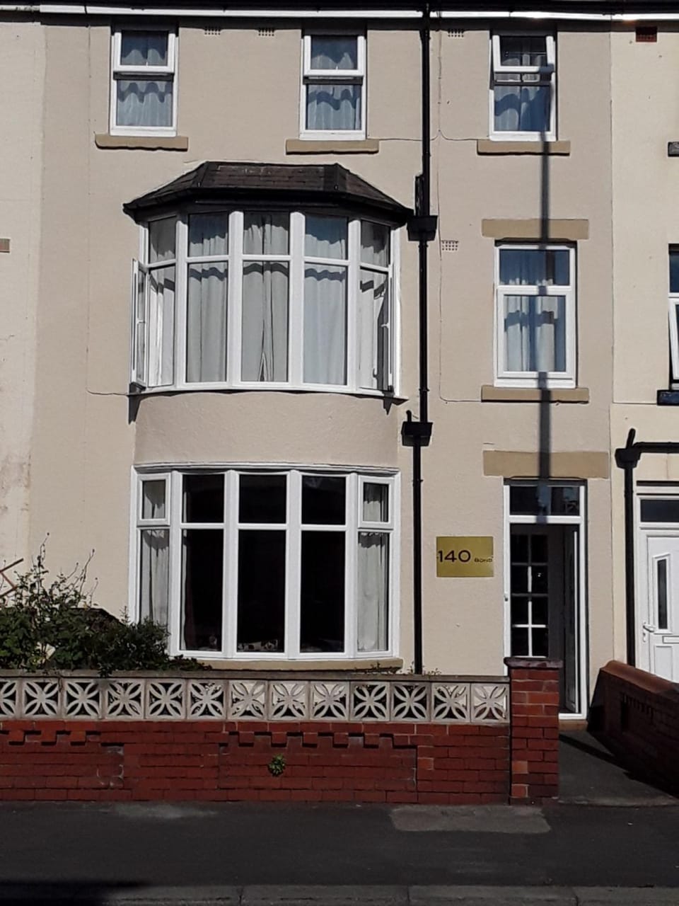 Property building, Facade/entrance
