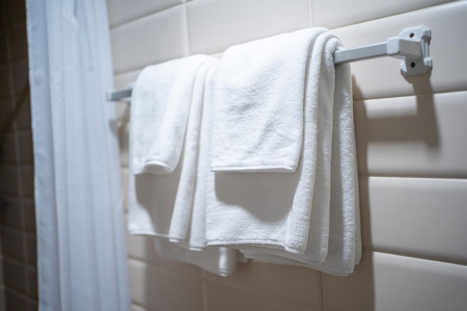 Bathroom, towels