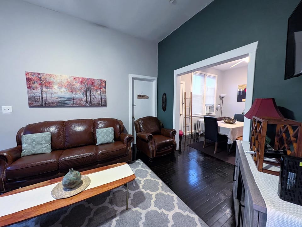 The Avondale Guesthouse House in Chicago