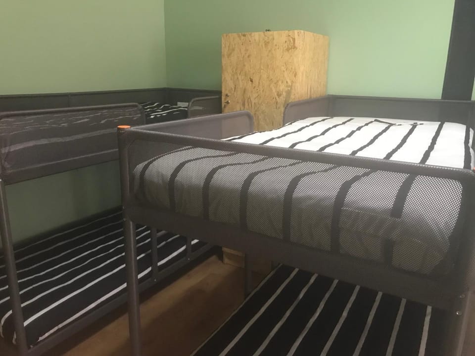 bunk bed